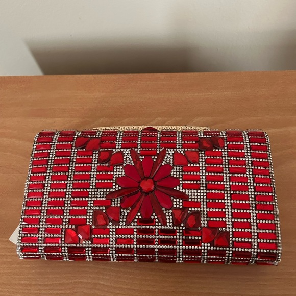 Red Handbag - Picture 3 of 3